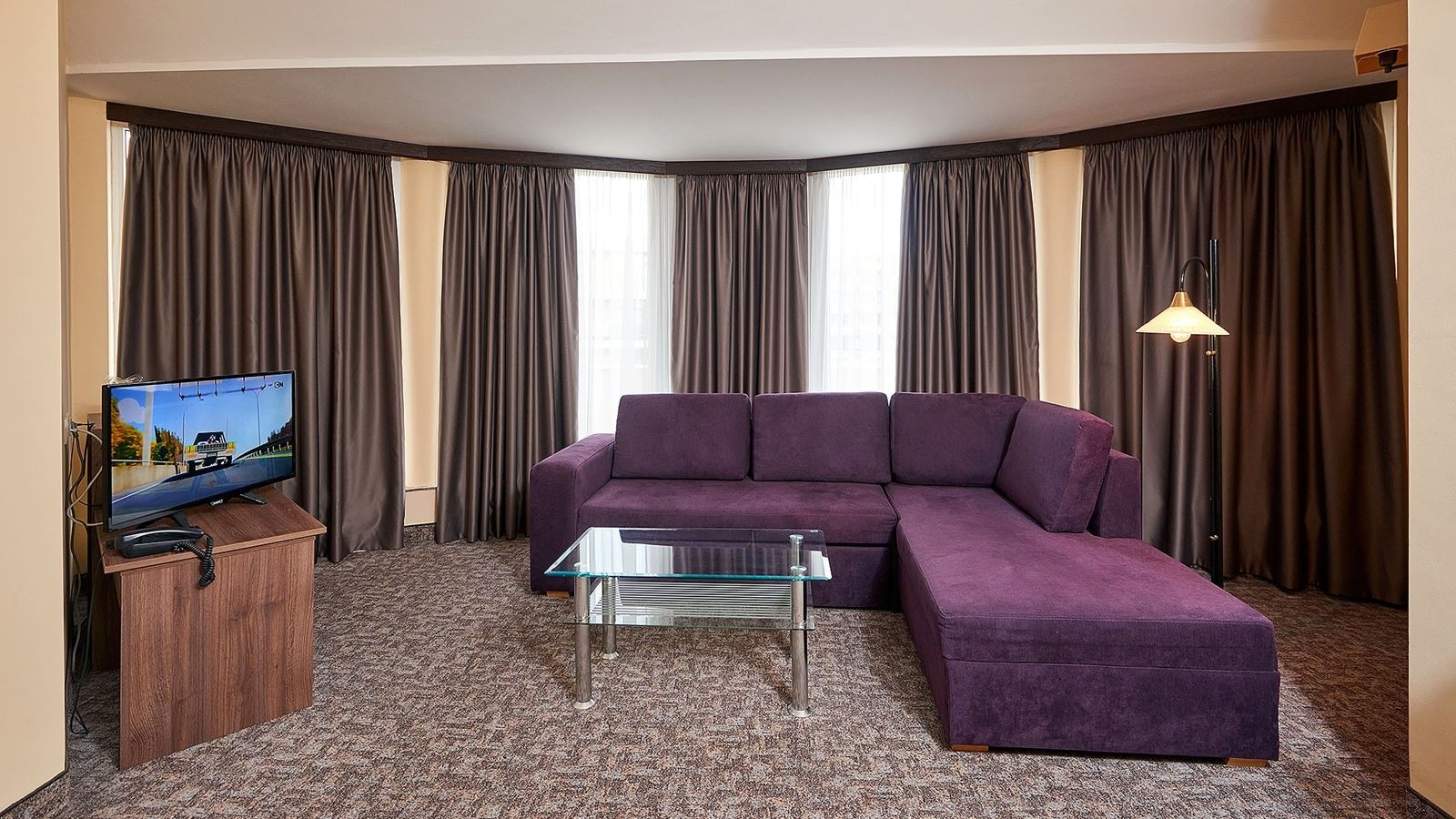 rooms-standard-apartment-balcony