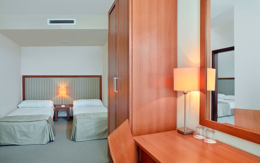 rooms-family-suite-sea-view