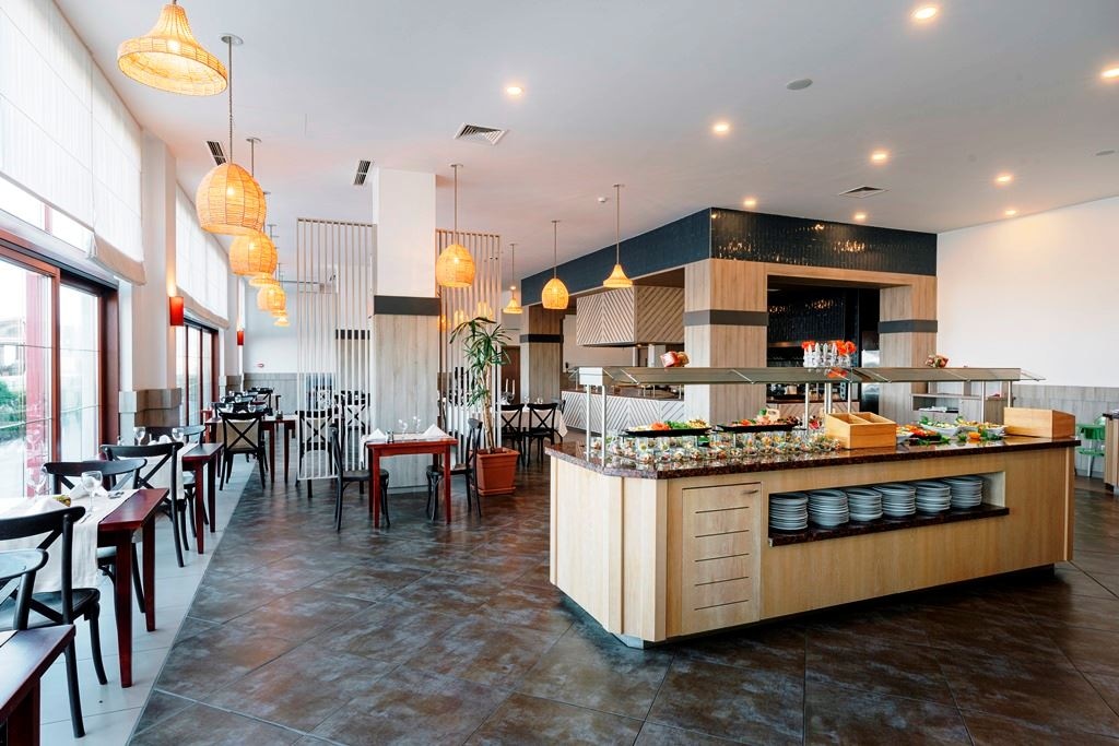 restaurants-restaurants