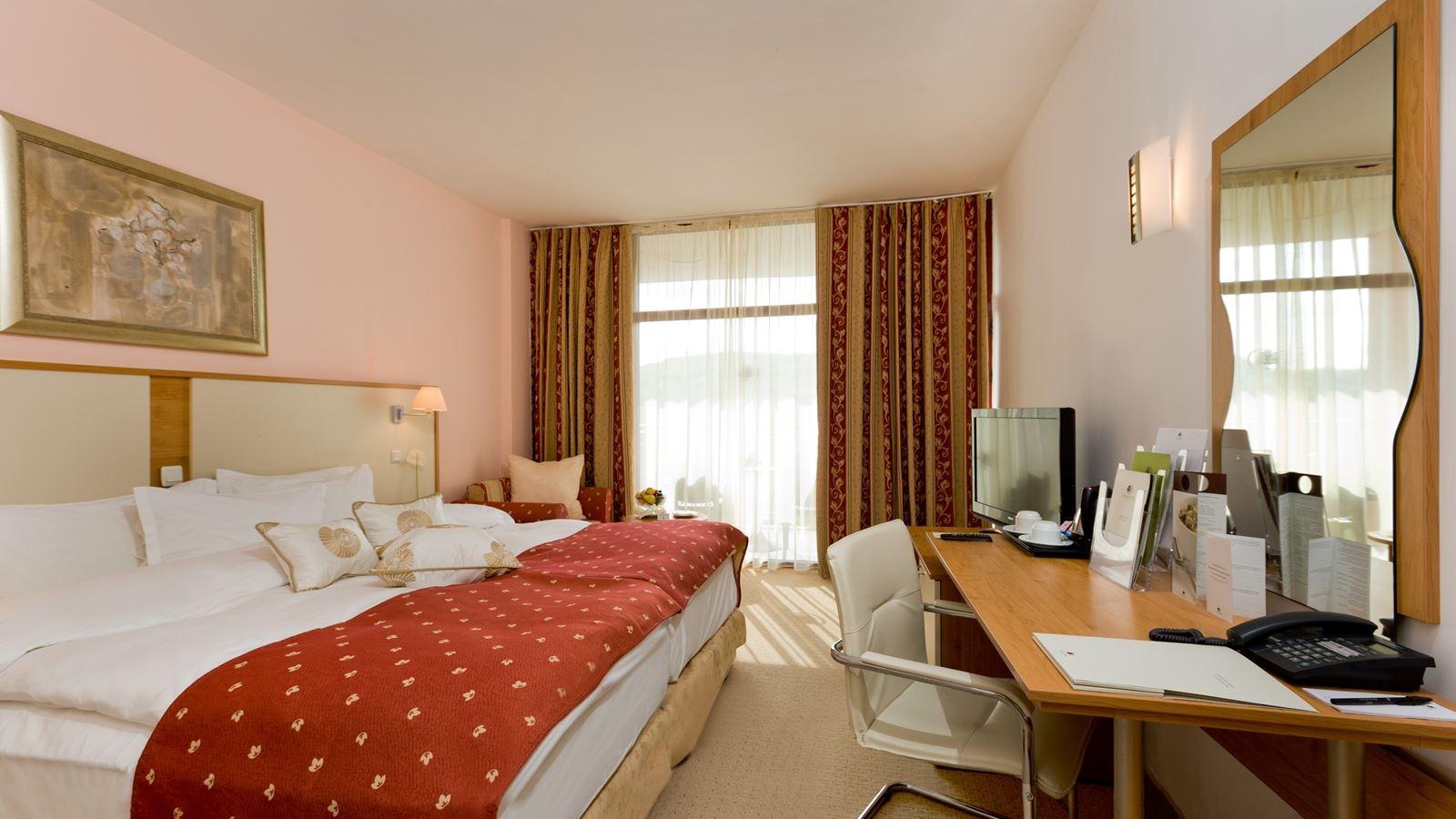 rooms-standard-room-park-view