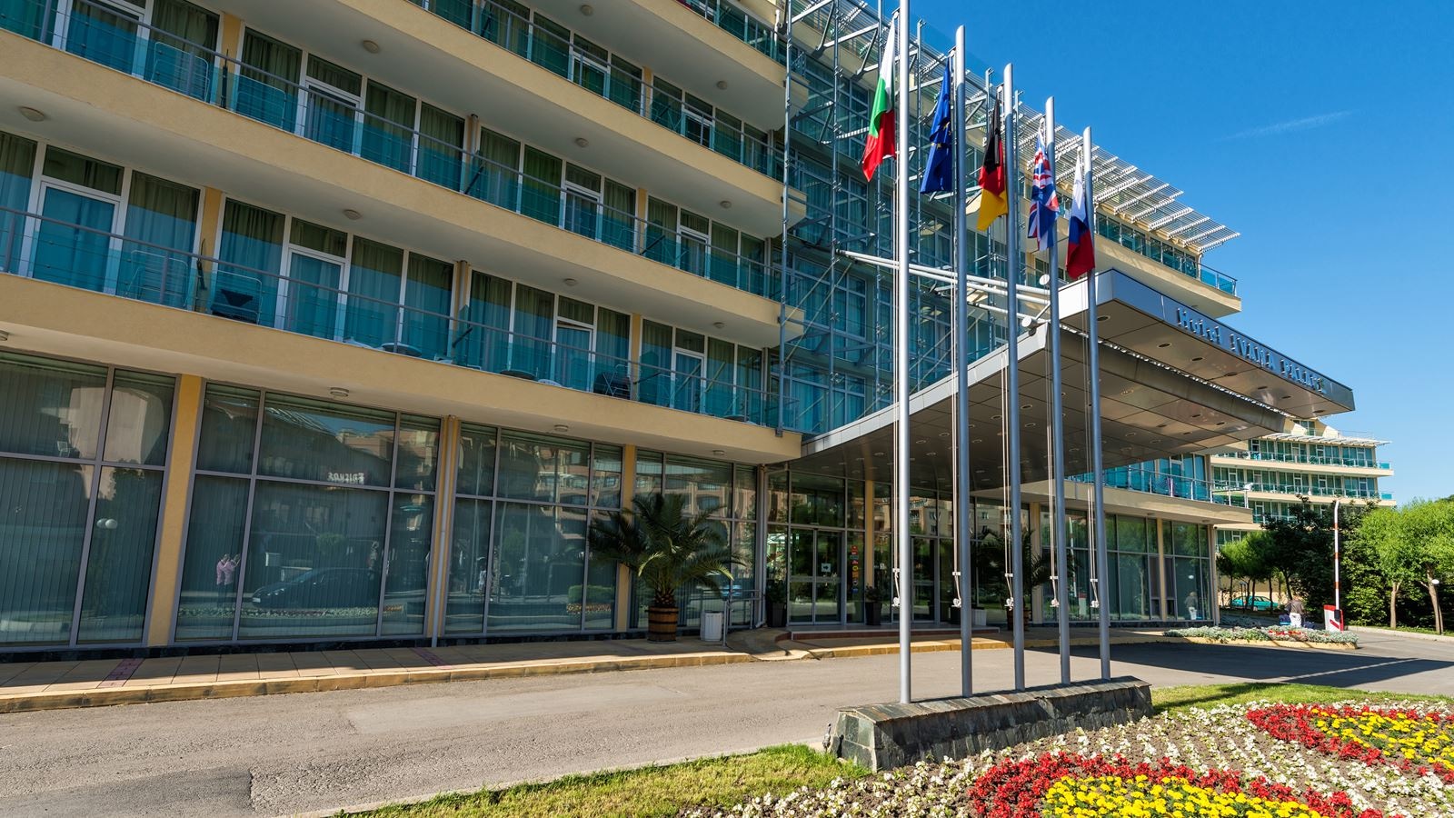 general-main-building