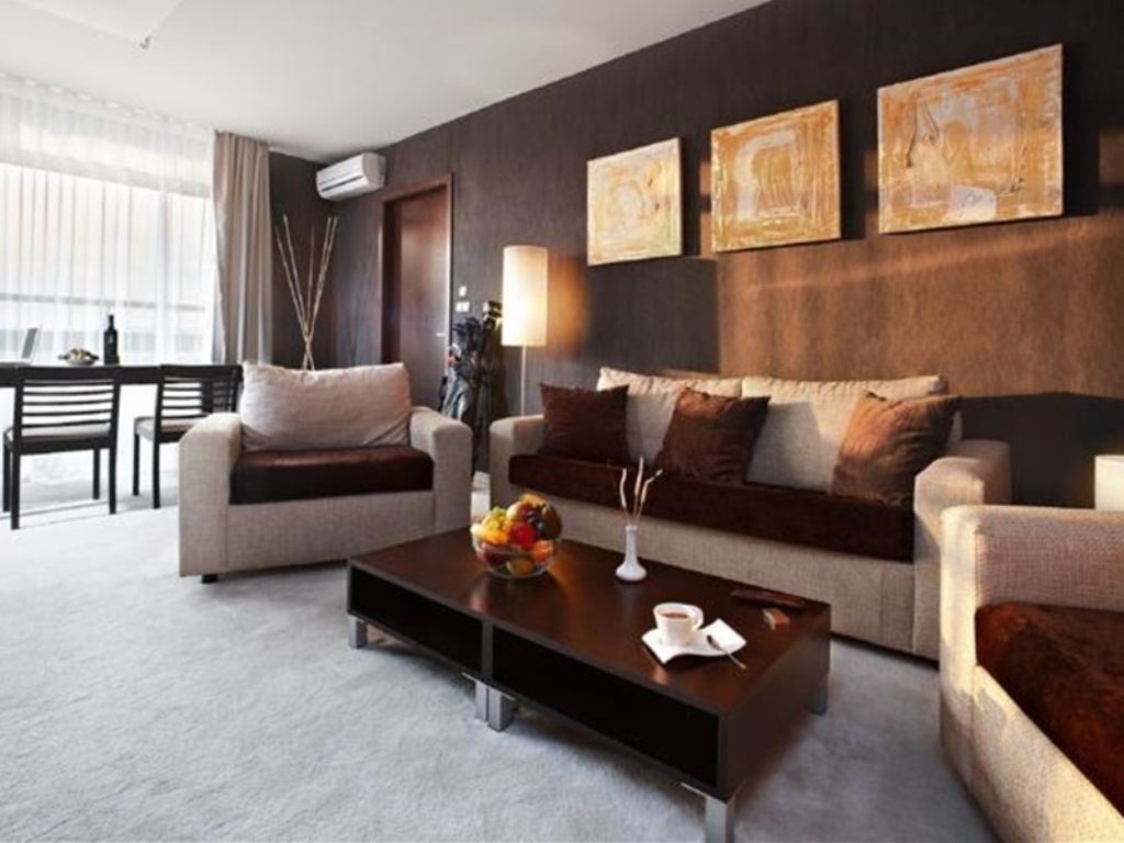 rooms-apartment-deluxe