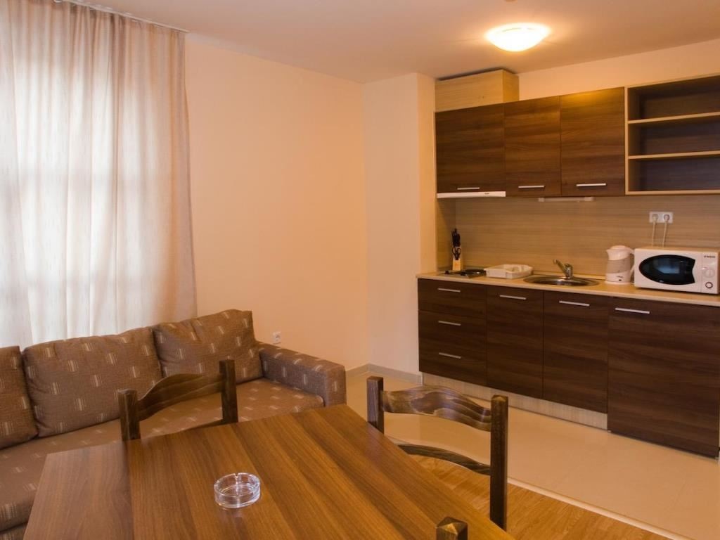 rooms-2-bedroom-standard-apartment-balcony