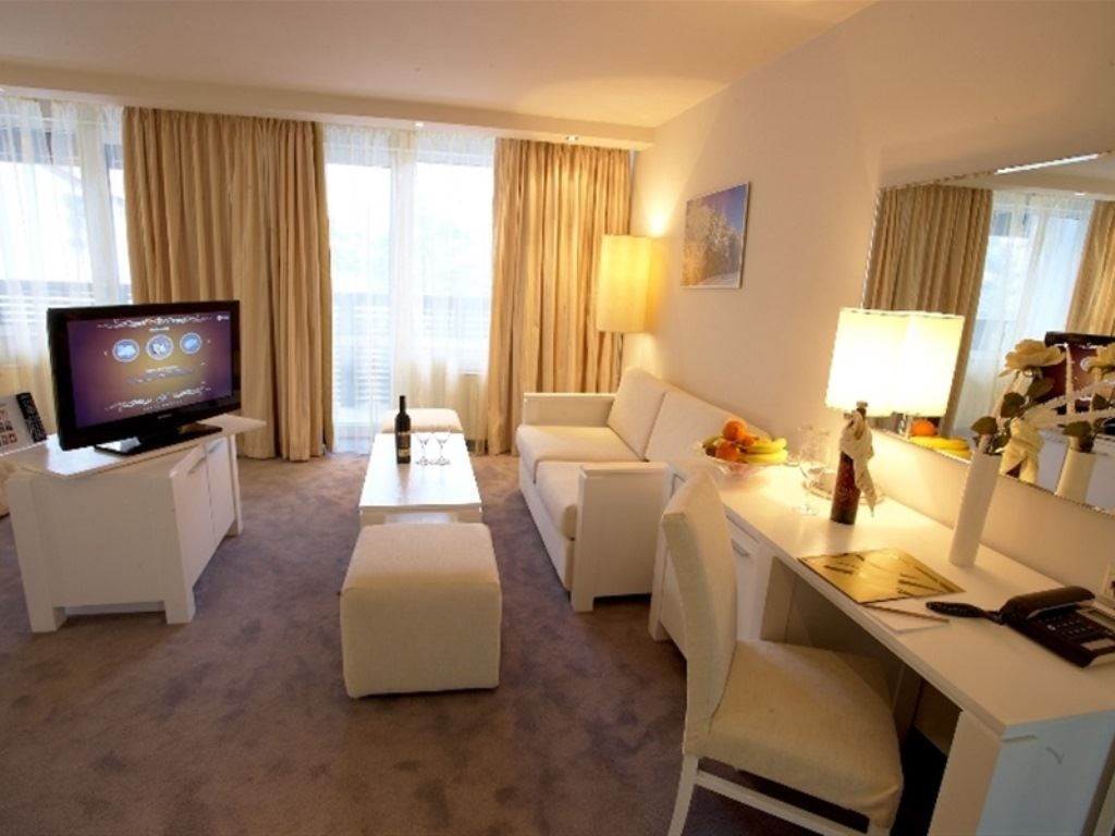 rooms-standard-junior-suite