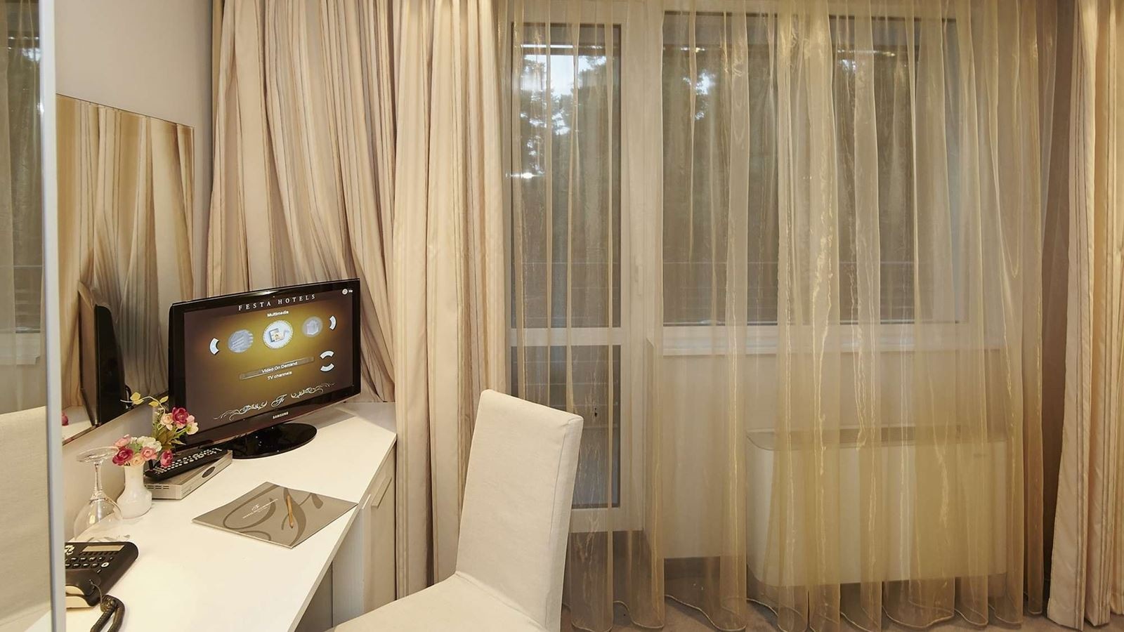 rooms-single-standard-room