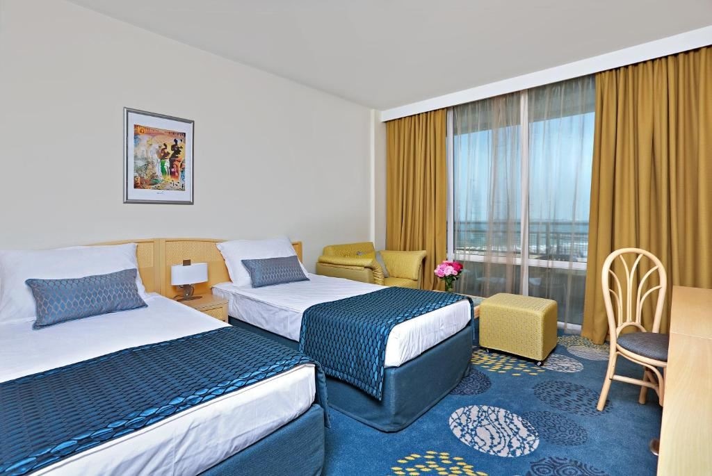 rooms-twin-standard-room