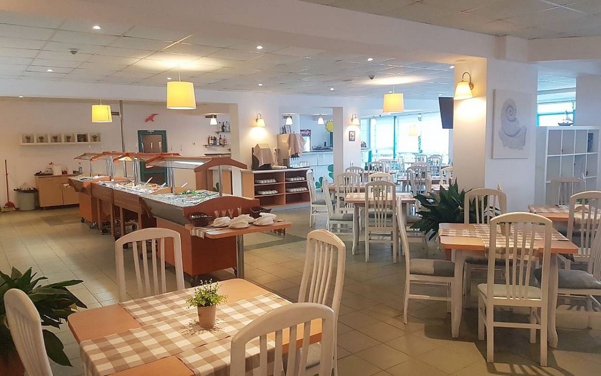 restaurants-restaurants