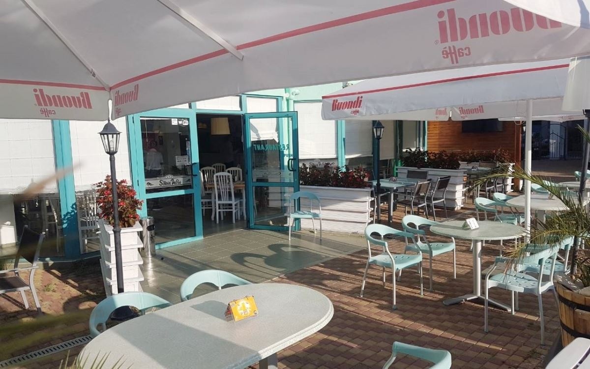 restaurants-restaurants