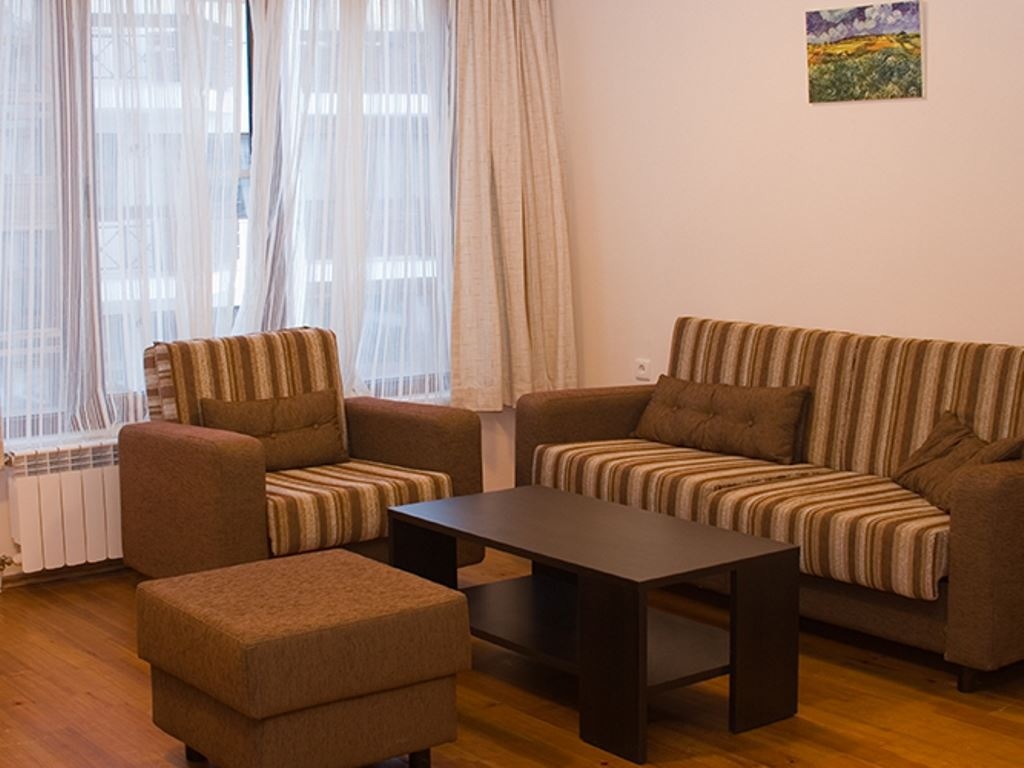 rooms-double-standard-apartment-balcony