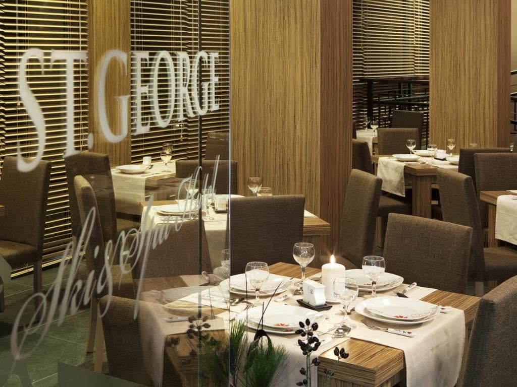 restaurants-restaurant