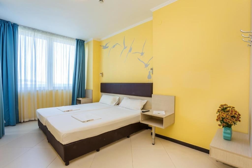 rooms-one-bedroom-apartment