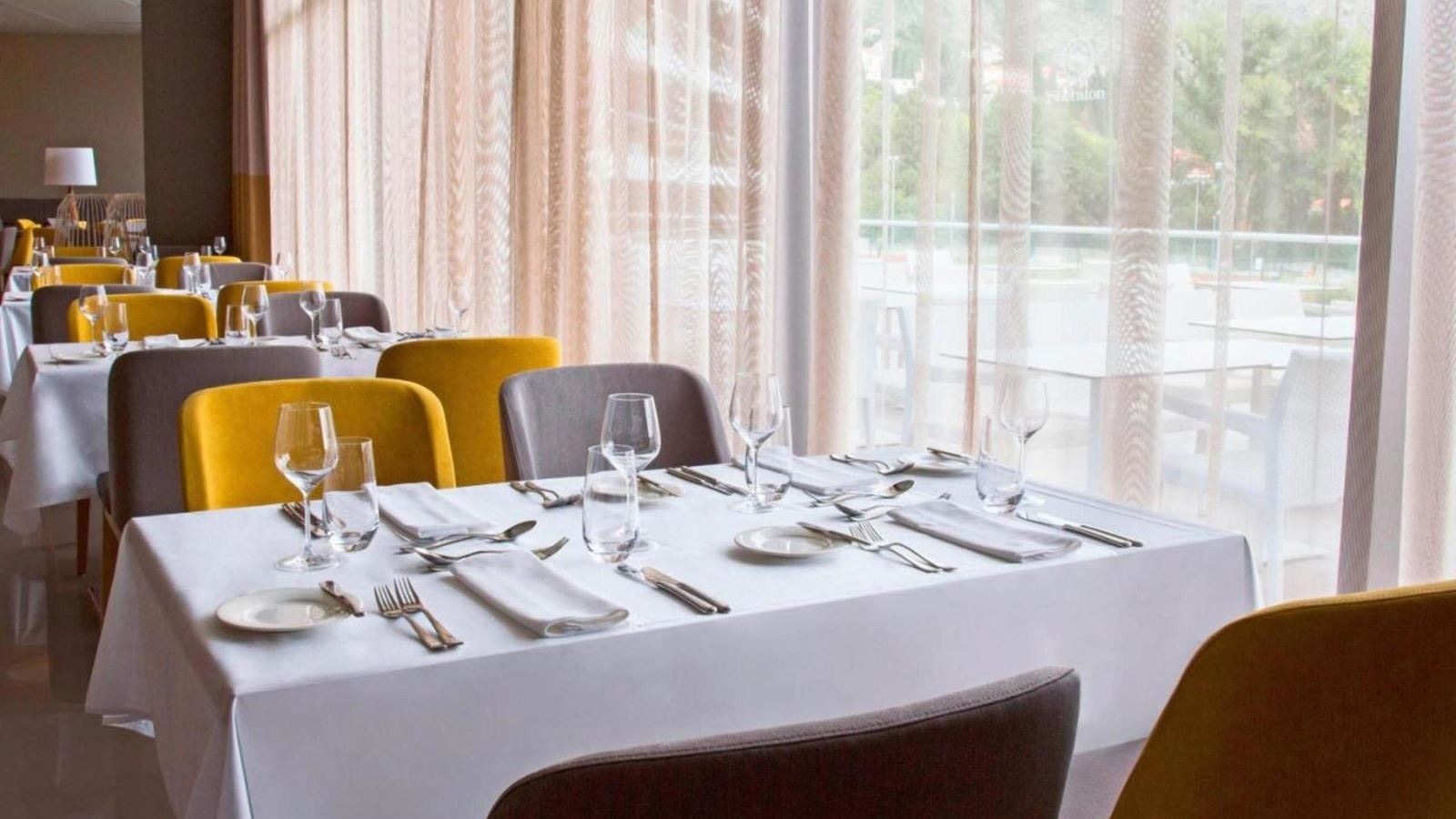 restaurants-main-restaurant