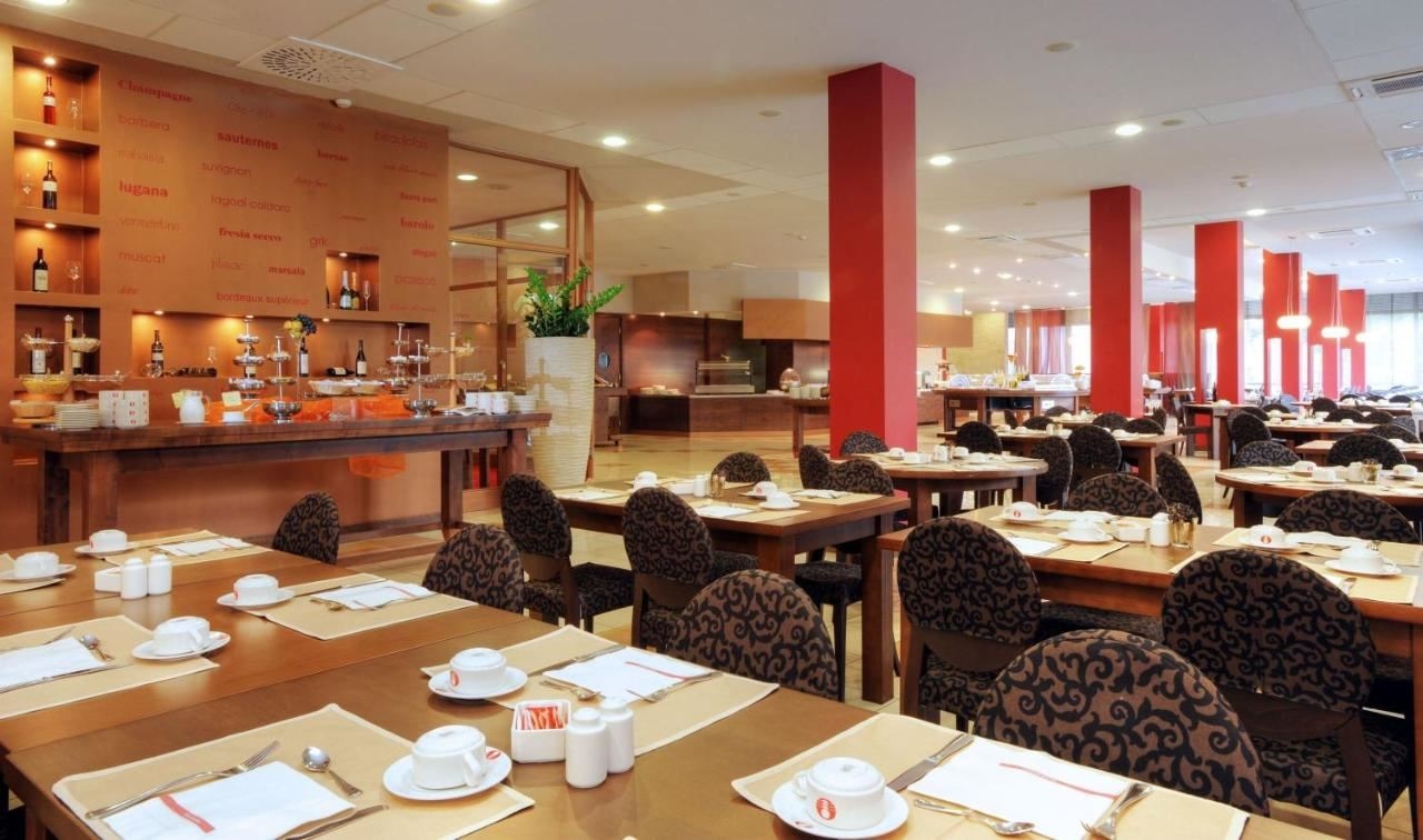 restaurants-restaurants