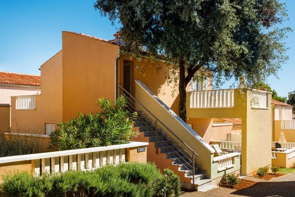 rooms-2-bedroom-apartment