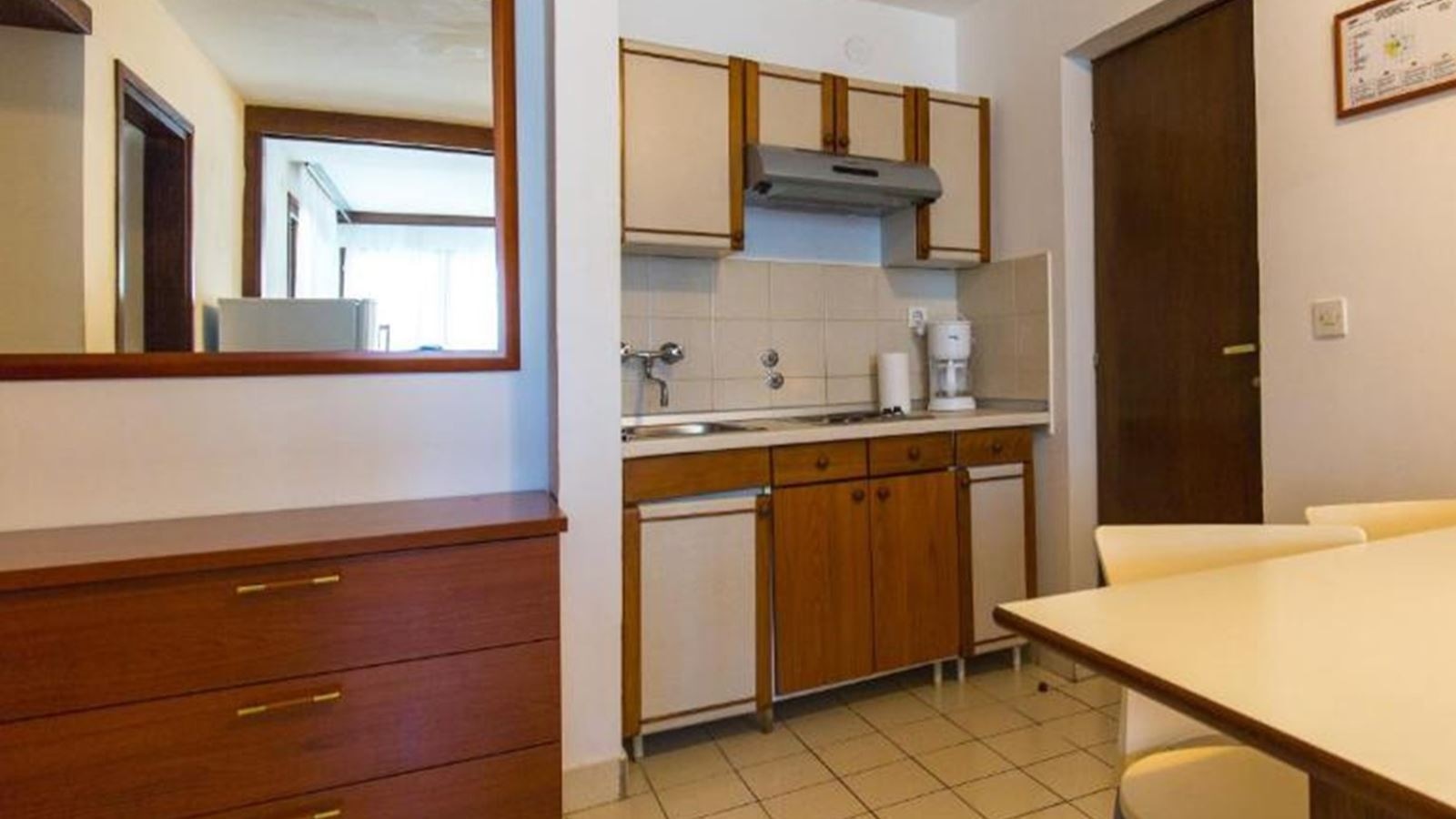 rooms-1-bedroom-apartment-park-view-balcony