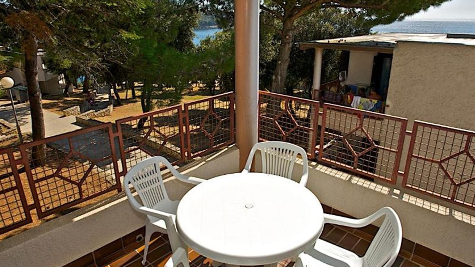 rooms-1-bedroom-apartment-park-view-balcony