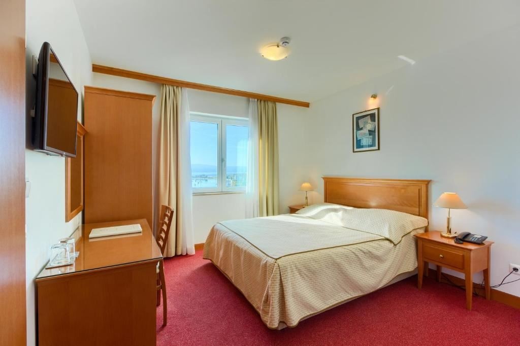 rooms-double-classic-room-seaview