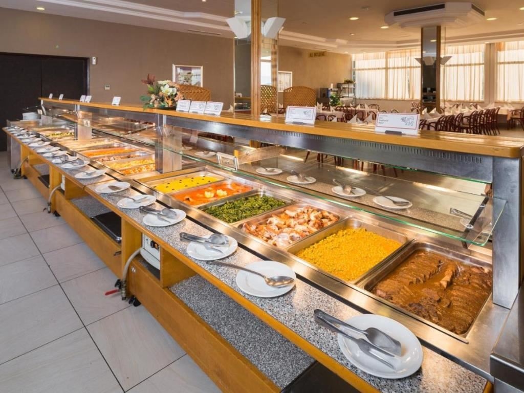 restaurants-restaurant