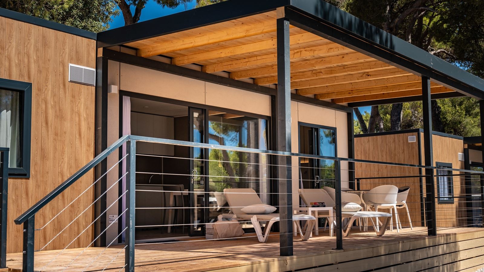 rooms-2-bedroom-beach-cottage-2-bathrooms