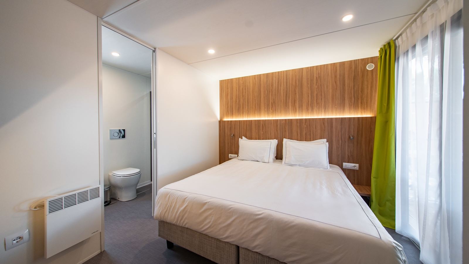 rooms-2-bedroom-beach-cottage-2-bathrooms