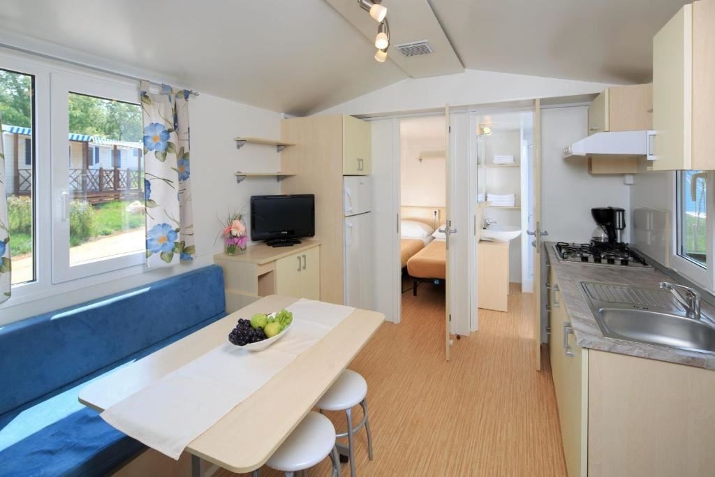 rooms-classic-mobile-home