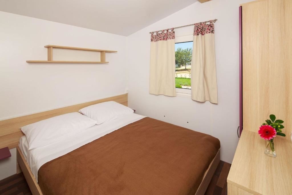 rooms-superior-mobile-home