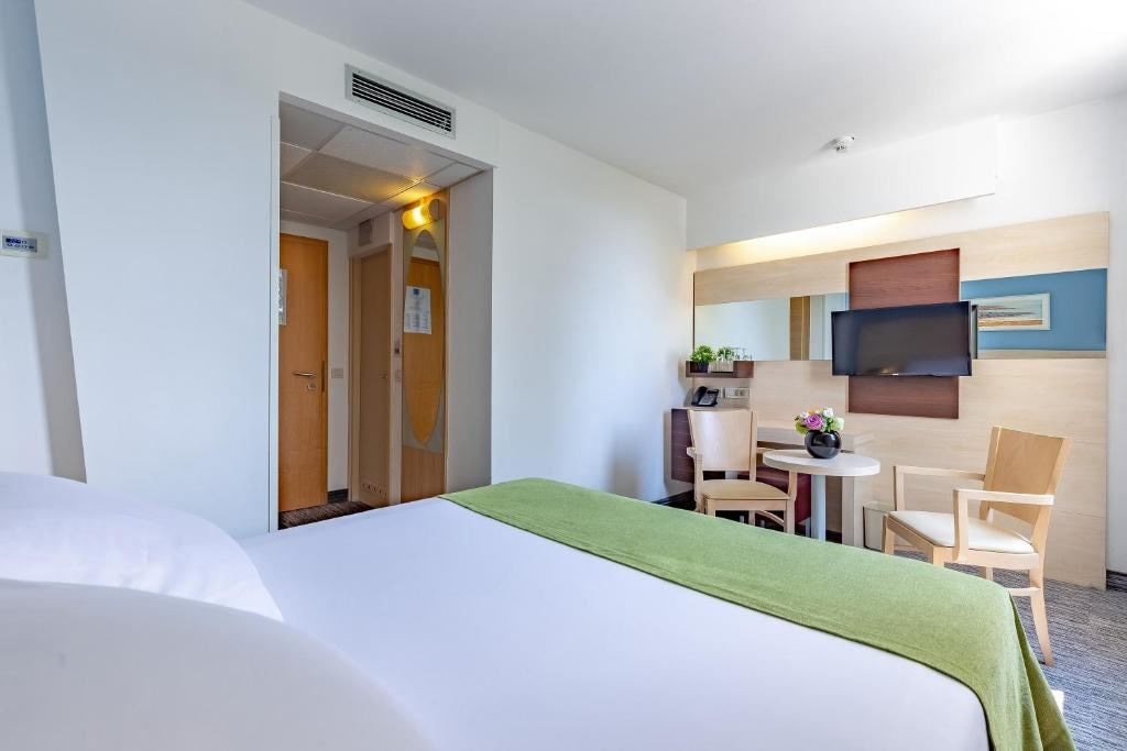 rooms-double-classic-room