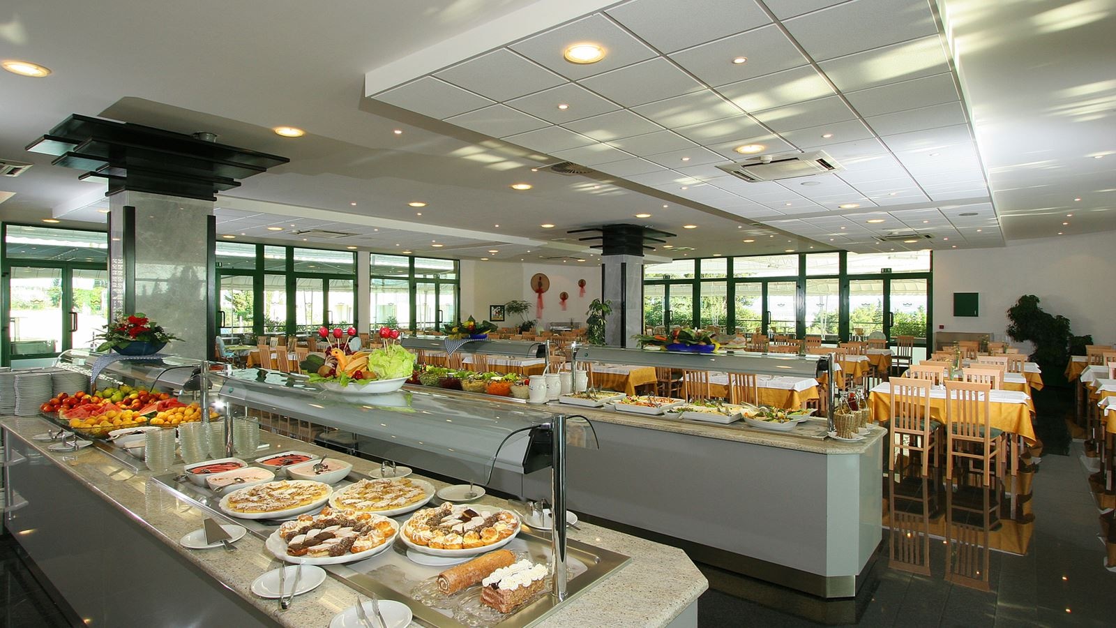 restaurants-restaurants