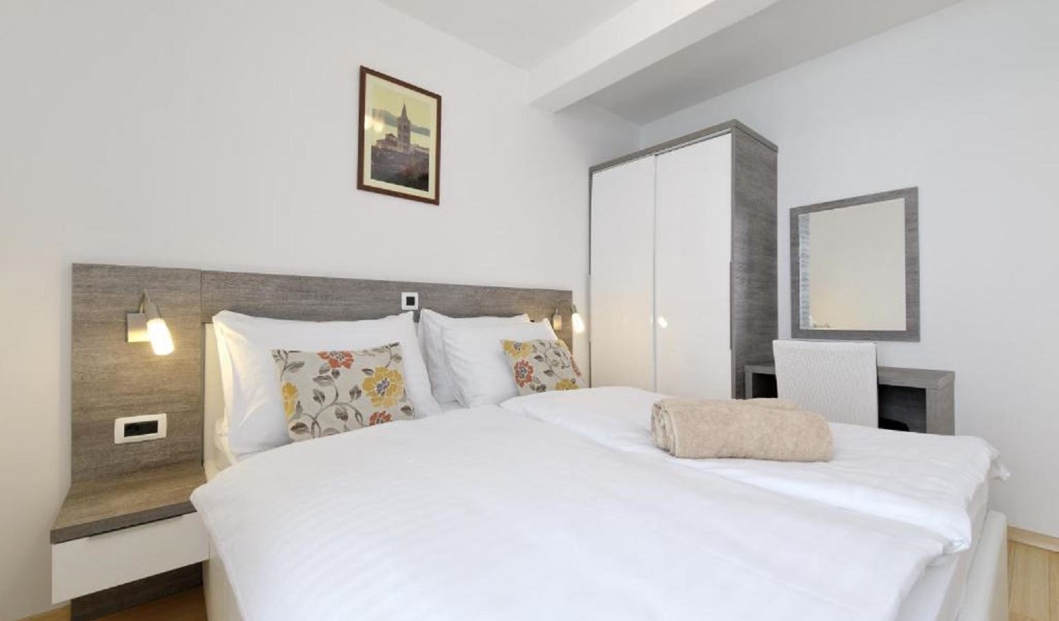 rooms-1-bedroom-standard-apartment-terrace