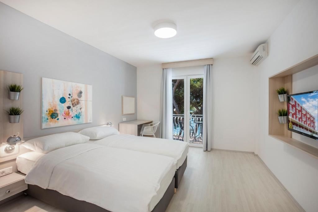 rooms-double-room-seaside-terrace