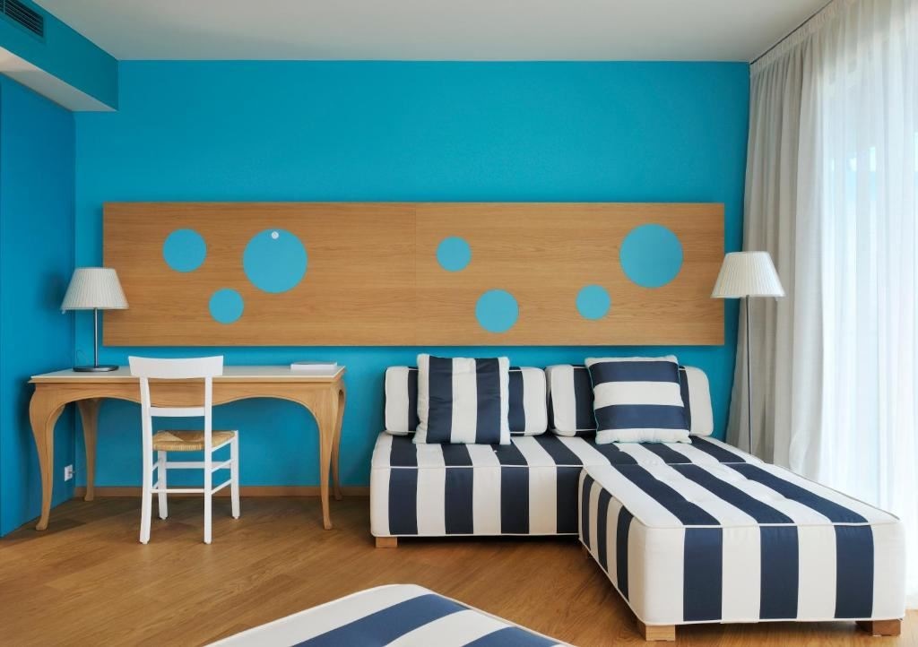 rooms-juniorsuite-park-view-balcony