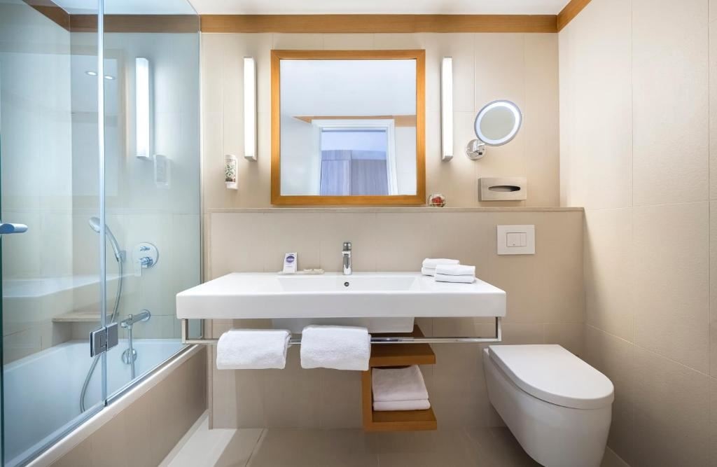 rooms-superior-room-sea-view-balcony-or-terrace