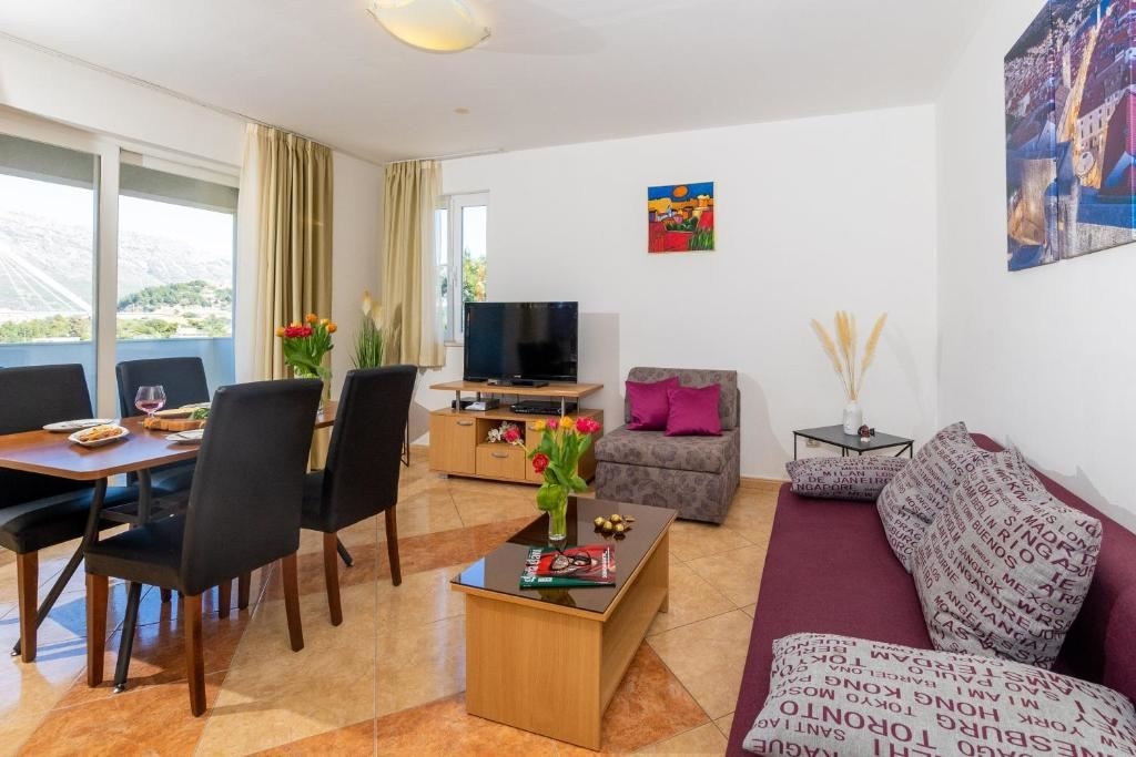 rooms-2-bedroom-standard-apartment