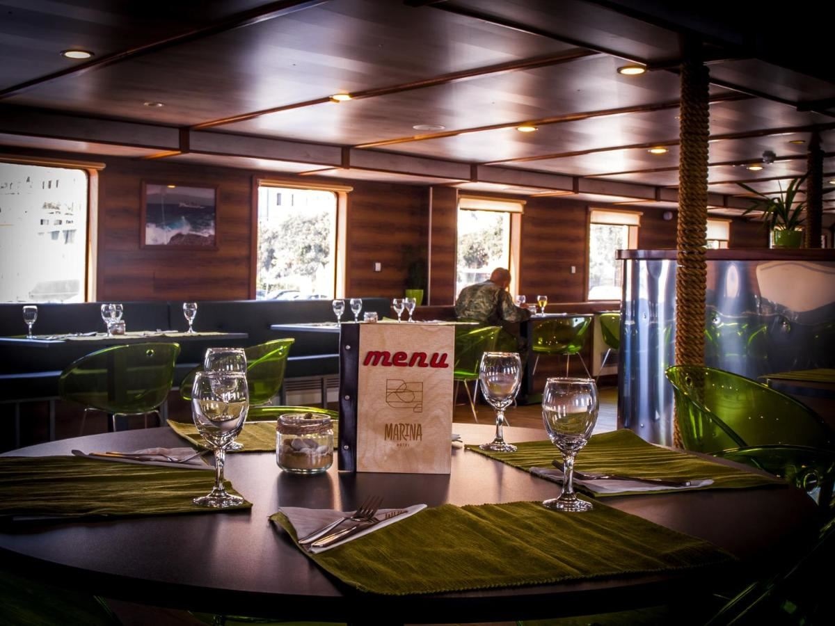 restaurants-restaurants