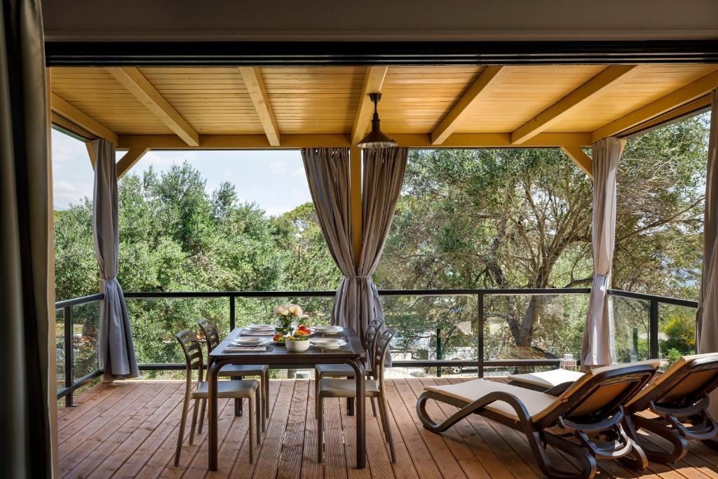 rooms-2-bedroom-premium-mobilehome