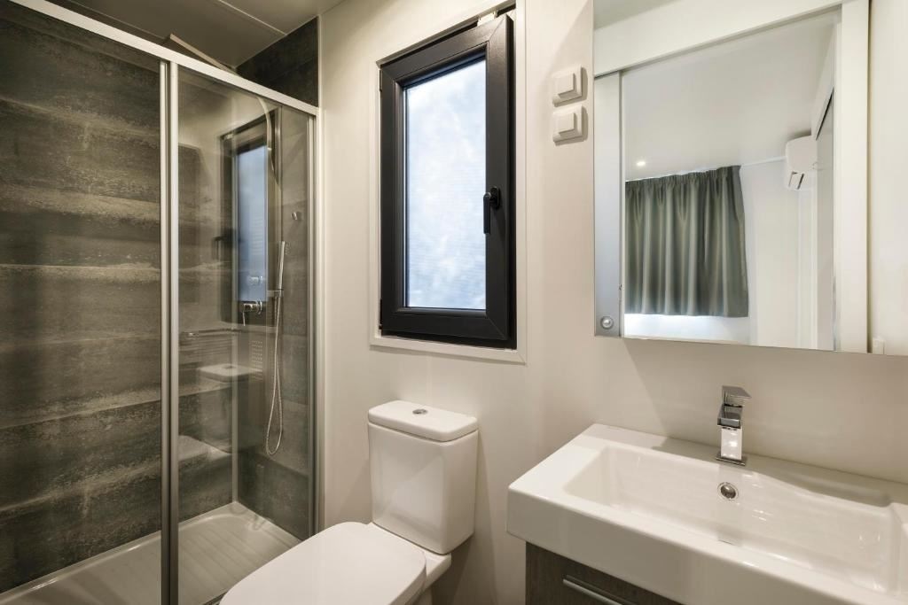 rooms-2-bedroom-premium-mobilehome