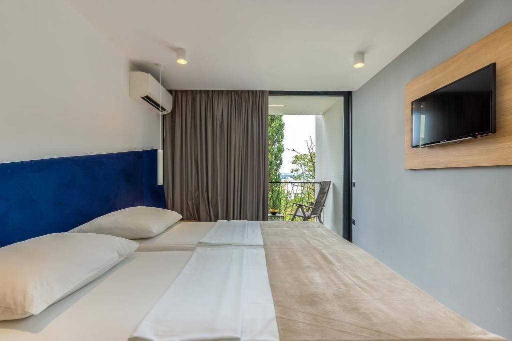 rooms-single-wchild-annex-room