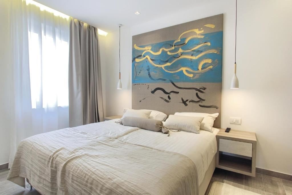 rooms-3-bedroom-suite-seaview-balcony