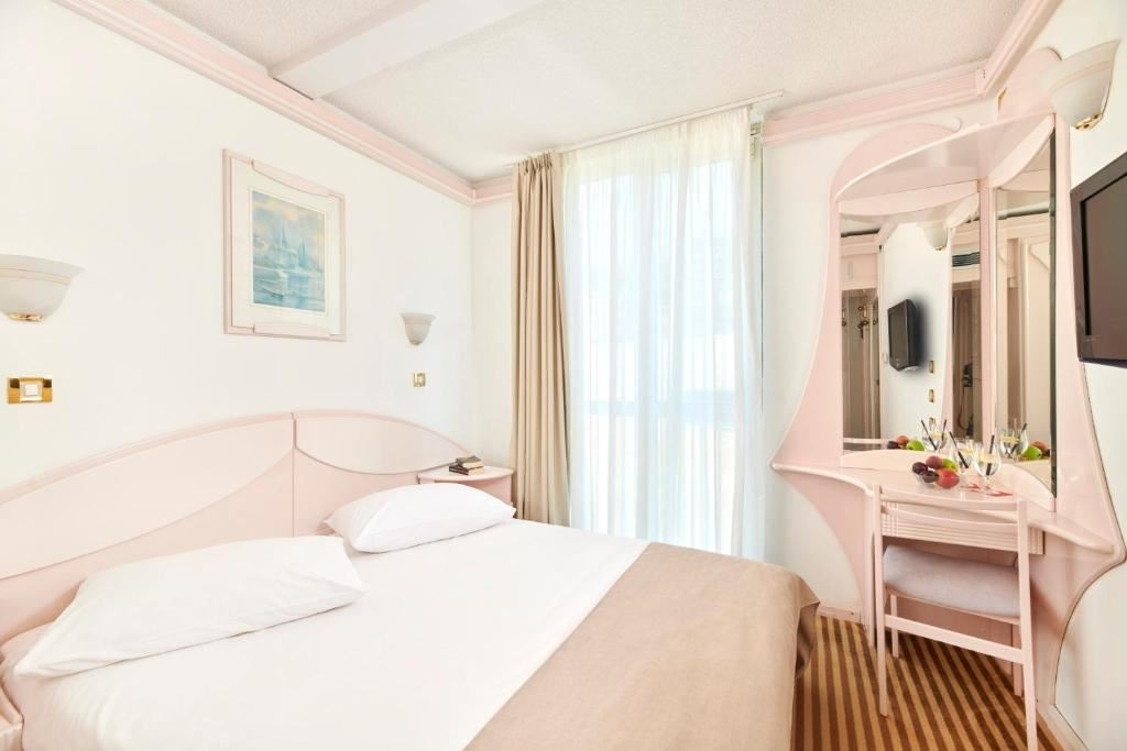 rooms-double-basic-room-economy