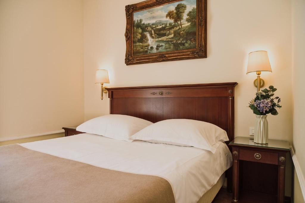 rooms-single-standard-room-park-view