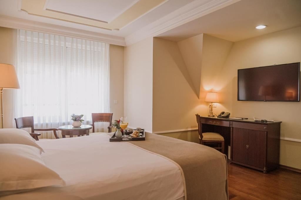 rooms-single-standard-room-sea-view