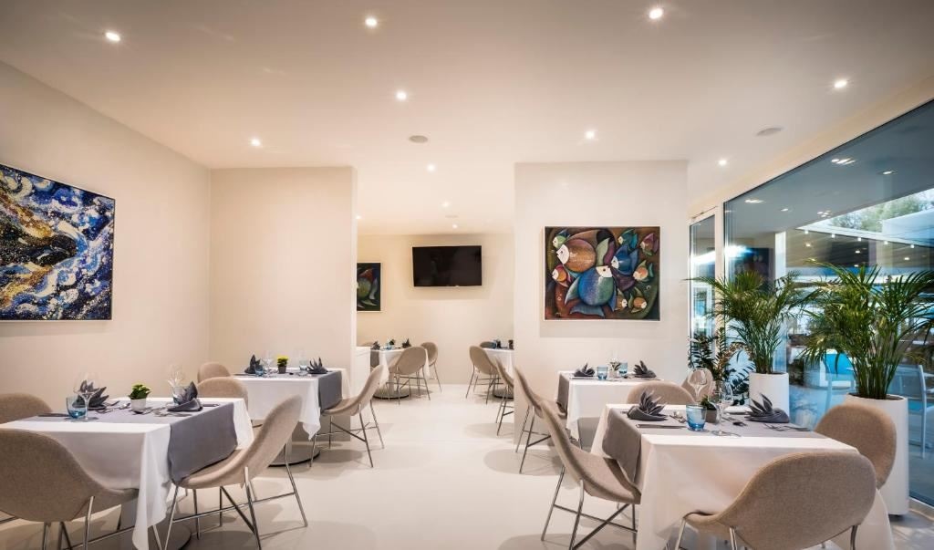 restaurants-restaurants