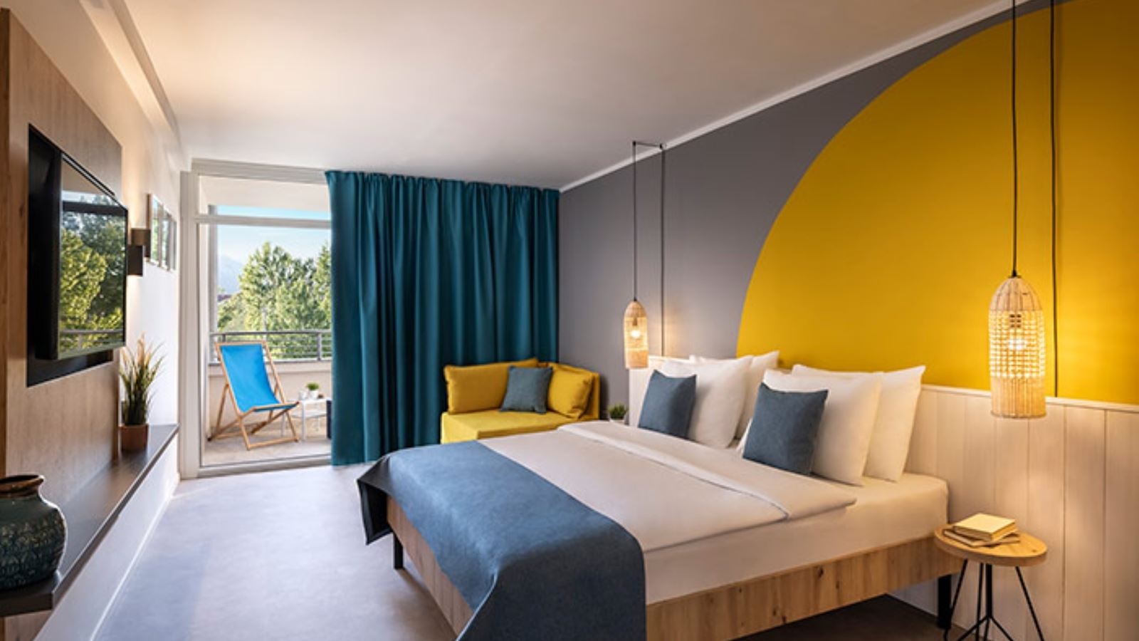 rooms-superior-room-balcony