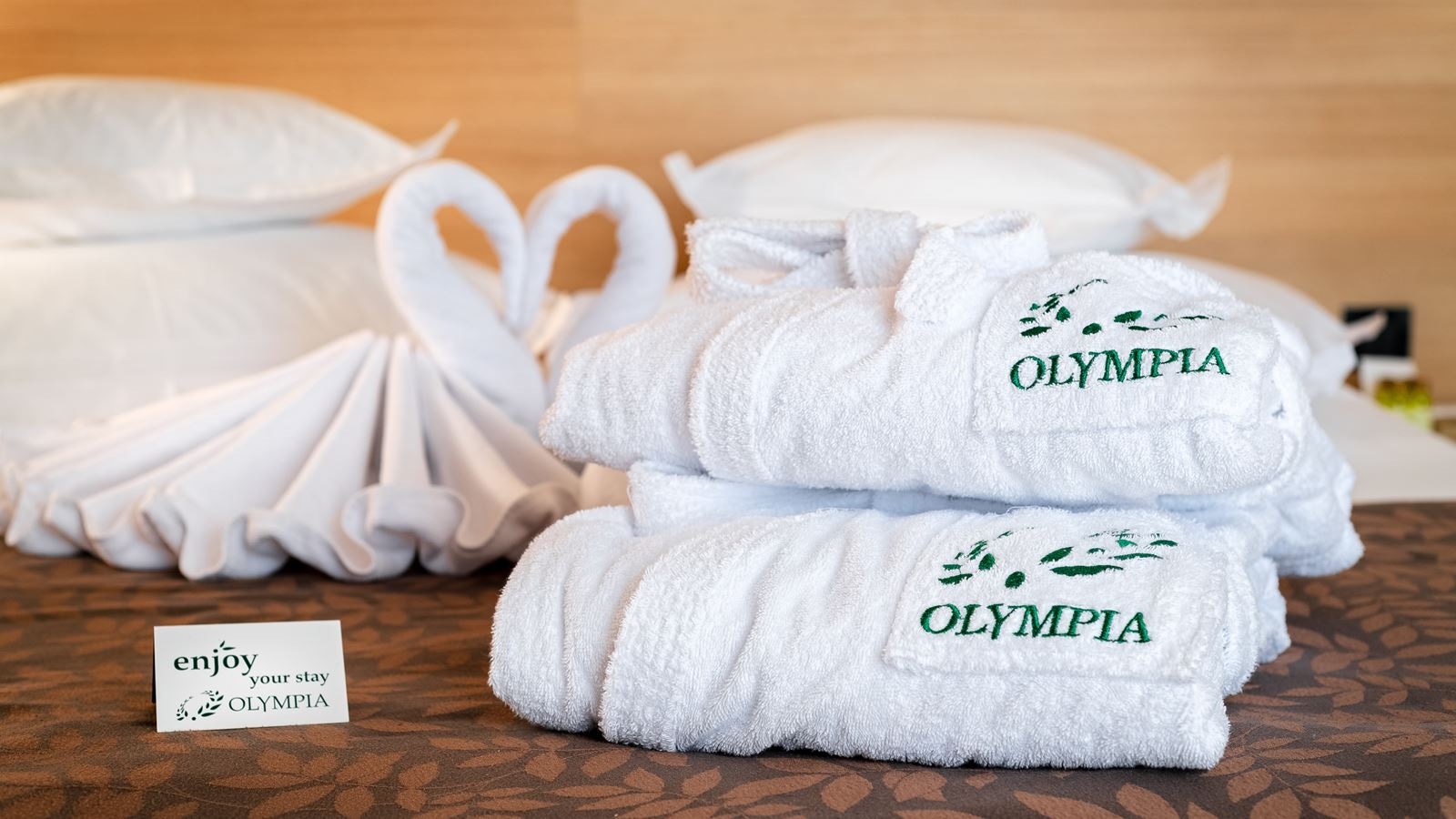 rooms-juniorsuite-balcony