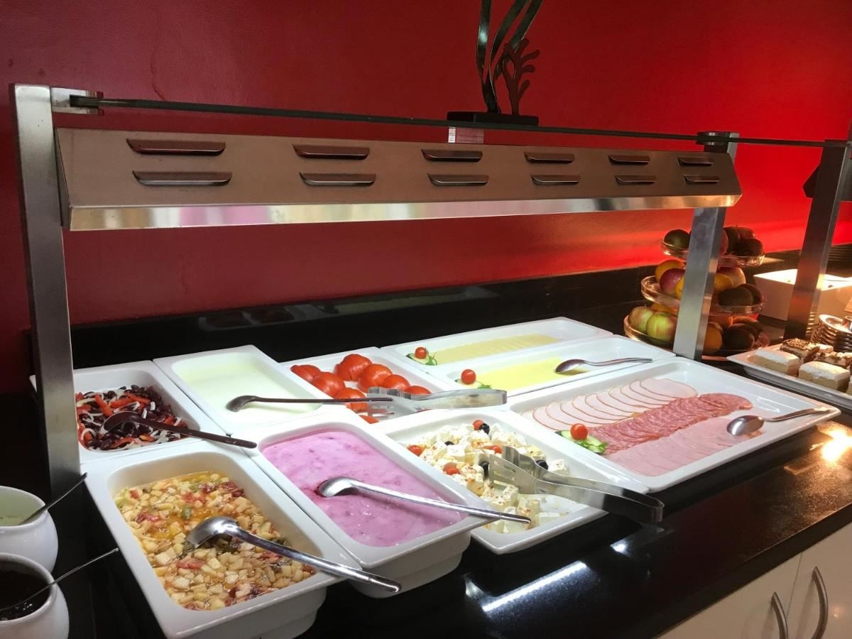 restaurants-restaurants