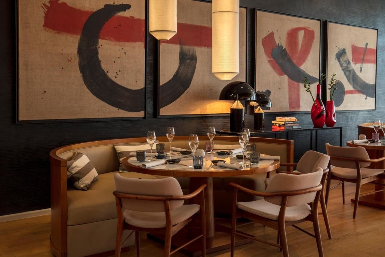 restaurants-restaurants