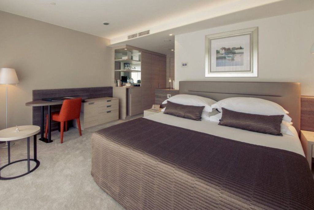 rooms-double-superior-room