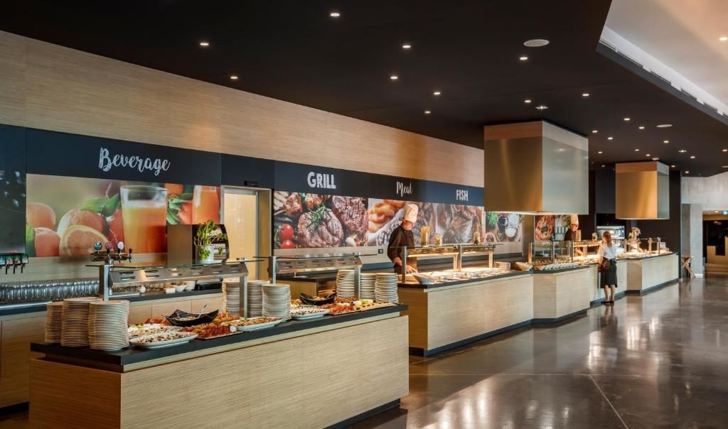 restaurants-restaurants