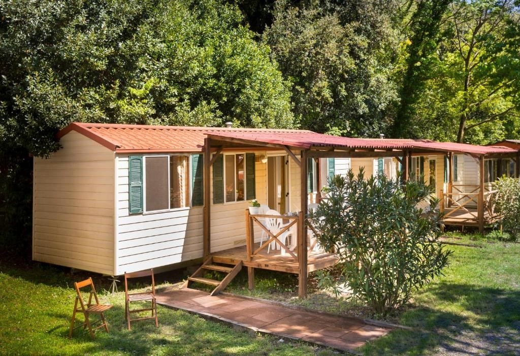 rooms-2-bedroom-standard-mobilehome