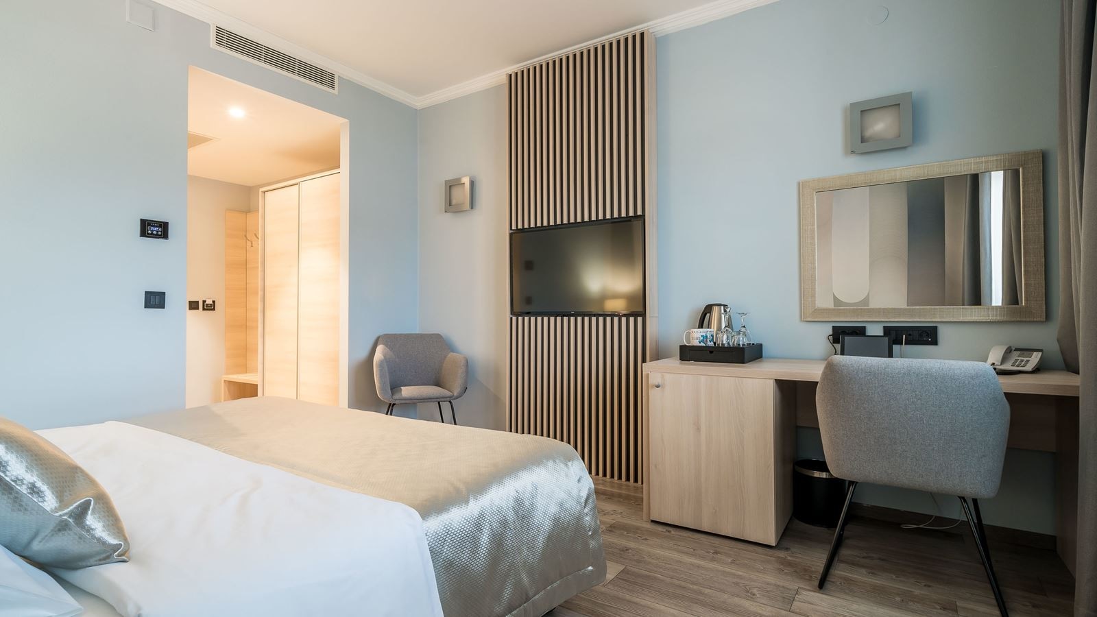 rooms-double-room-terrace